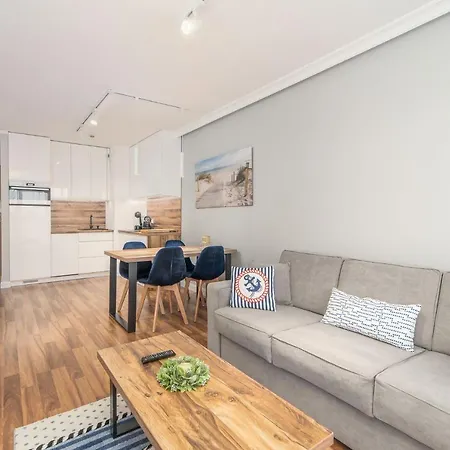 Faro Kasprowicza 20 Basen W Cenie Schwimmbad Im Preis Apartamento *