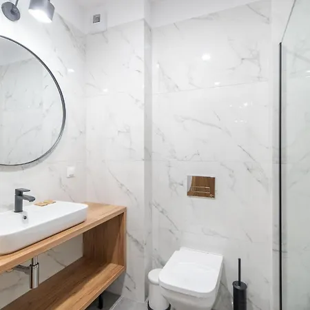 Faro Kasprowicza 20 Basen W Cenie Schwimmbad Im Preis Appartement