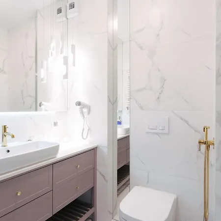 Faro Kasprowicza 20 Basen W Cenie Schwimmbad Im Preis *