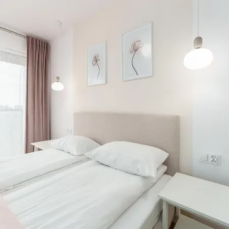 Faro Kasprowicza 20 Basen W Cenie Schwimmbad Im Preis Apartment Kolobrzeg