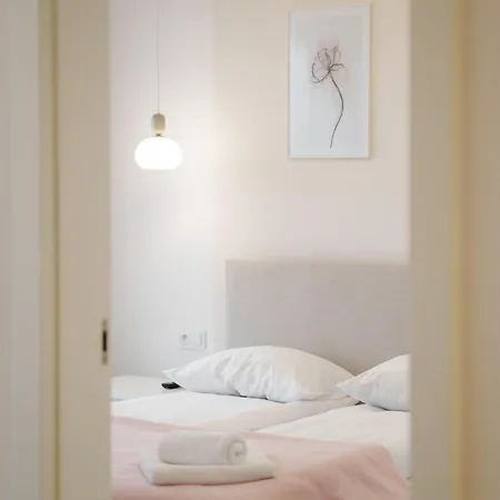 Faro Kasprowicza 20 Basen W Cenie Schwimmbad Im Preis Apartment