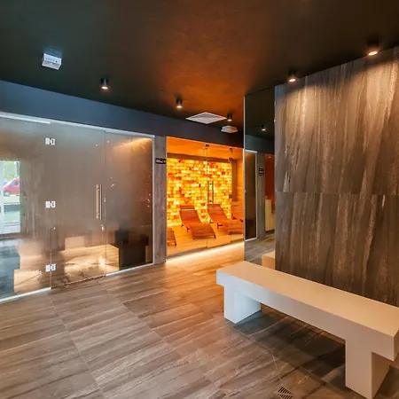 Faro Kasprowicza 20 Basen W Cenie Schwimmbad Im Preis Apartment