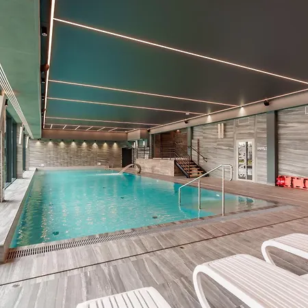 Faro Kasprowicza 20 Basen W Cenie Schwimmbad Im Preis 아파트 코워브제크