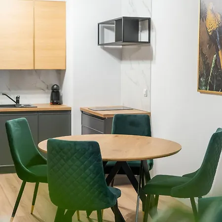 Faro Kasprowicza 20 Basen W Cenie Schwimmbad Im Preis *