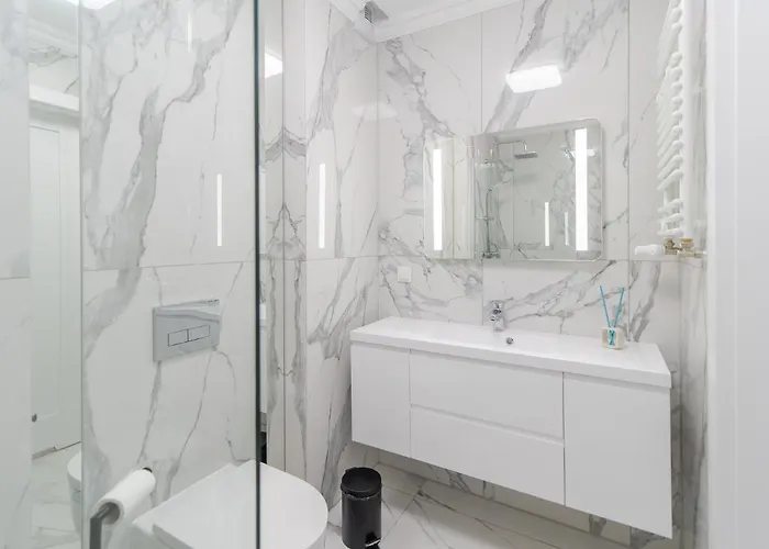 Faro Kasprowicza 20 Basen W Cenie Schwimmbad Im Preis *