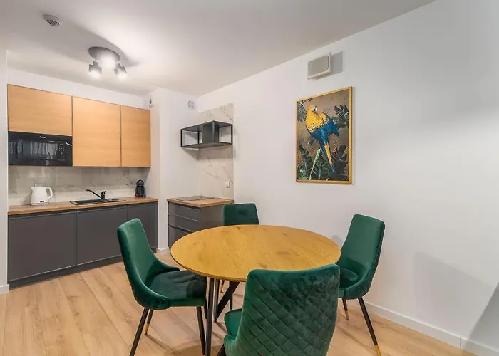 Faro Kasprowicza 20 Basen W Cenie Schwimmbad Im Preis Kolobřeh